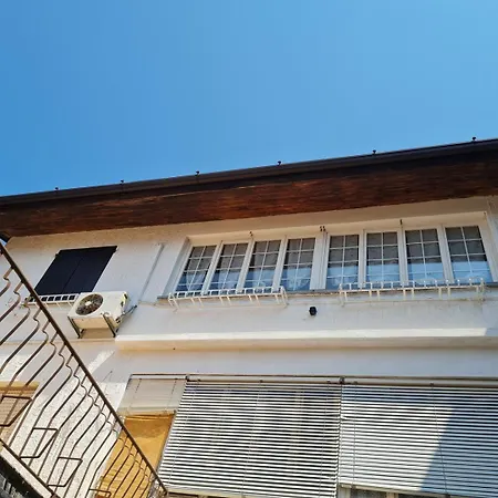 Kidonia - Mountain Iseo Apartment *
